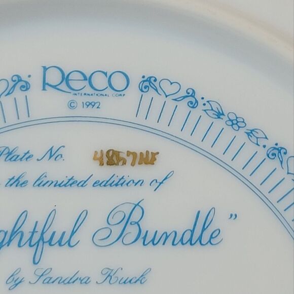 Vintage Reco "Delightful Bundles" By Sandra Kuch Porcelain Collectors Plate 1992 - Picture 9 of 10